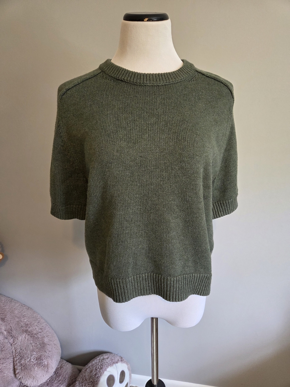 Abercrombie & Fitch Olive Green Ribbed Crewneck Sweater